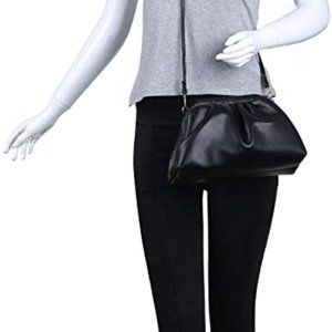 Urban Expressions Mable Women Crossbody